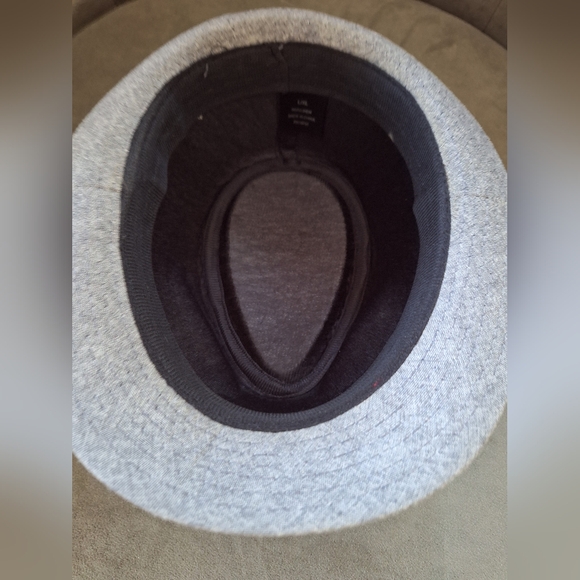 Trilby Hat Grey with Black Band - Picture 3 of 3